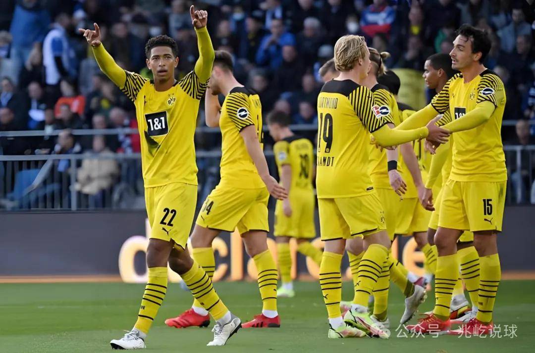 瑞典后卫表现失常,小组赛犯错频频的简单介绍 瑞典后卫表现失常,小组赛犯错频频的简单介绍