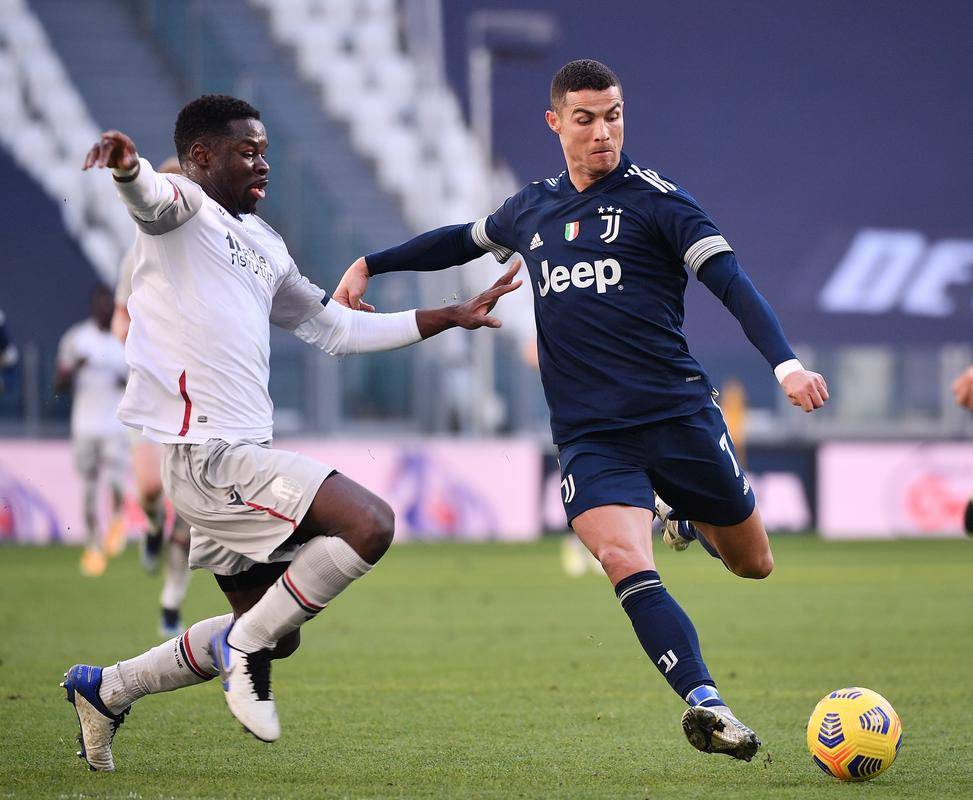 九游体育平台-尤文图斯中场一己之力推动球队晋级