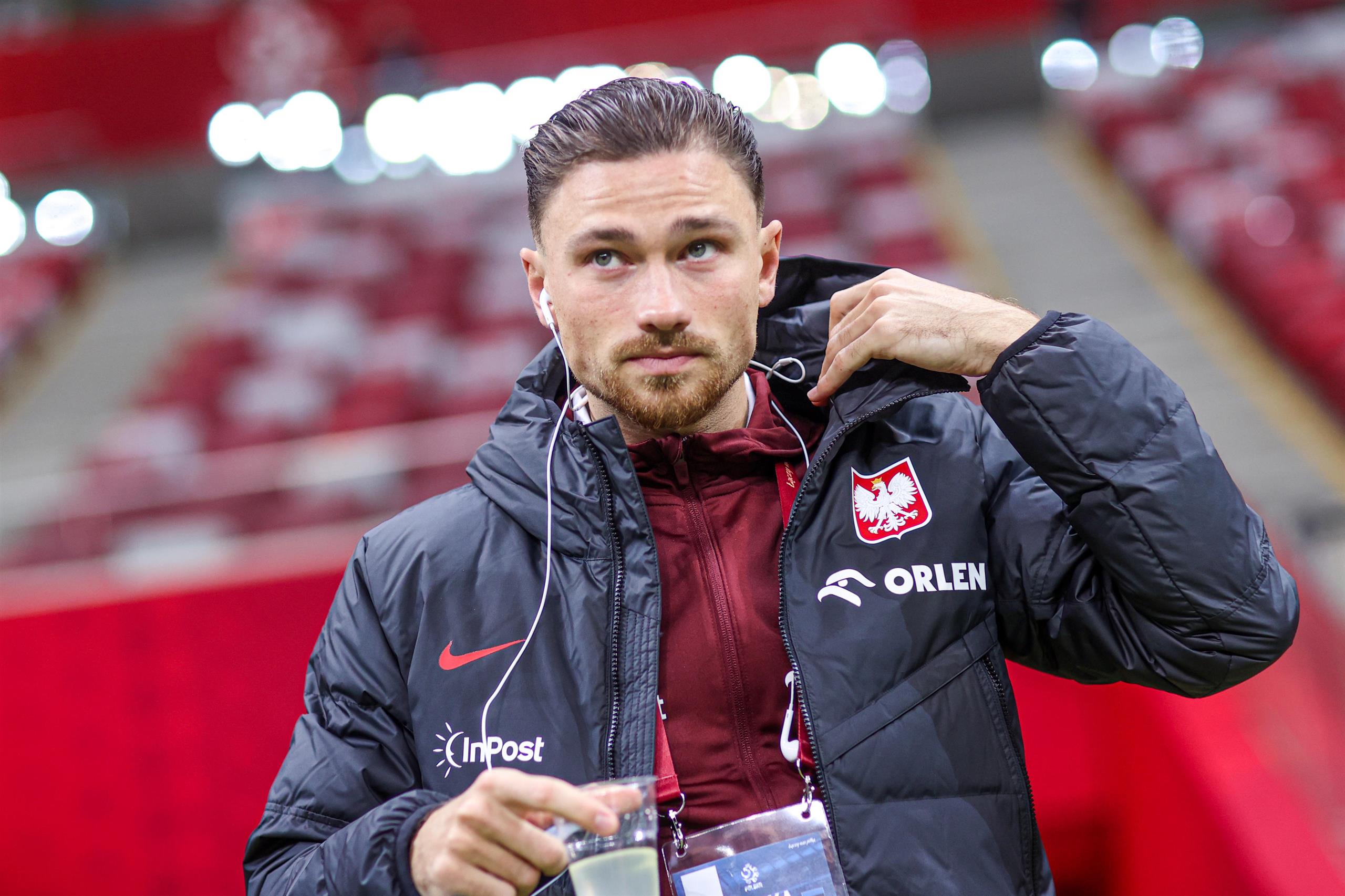 波兰篮球明星获得年度最佳球员奖 波兰篮球明星获得年度最佳球员奖