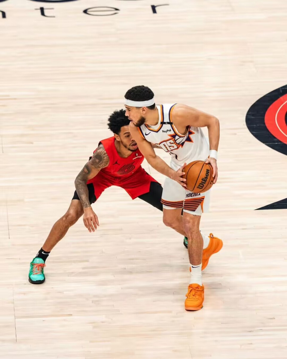 九游娱乐网站-包含开拓者新秀露锋芒,成为球队得分王的词条