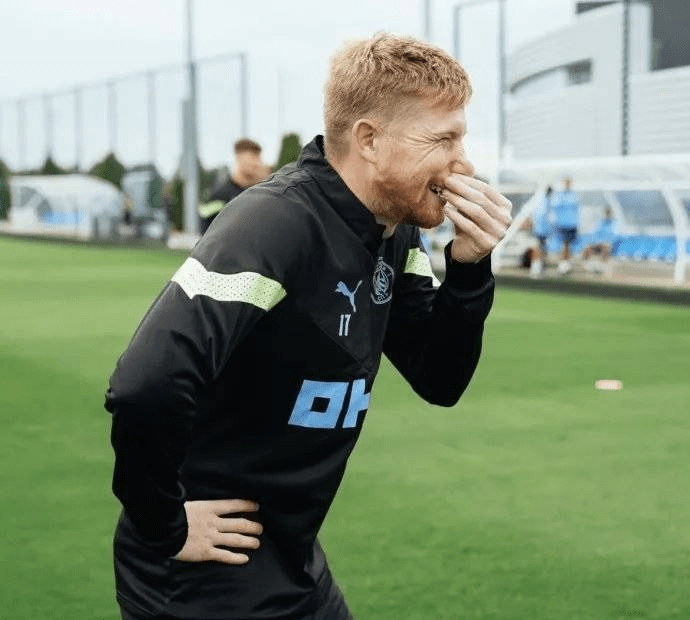 九游娱乐入口-关于弗赖堡获得宝贵三分，保级压力减轻的信息