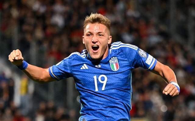 九游体育-欧预赛黑马横空出世，引发关注的简单介绍