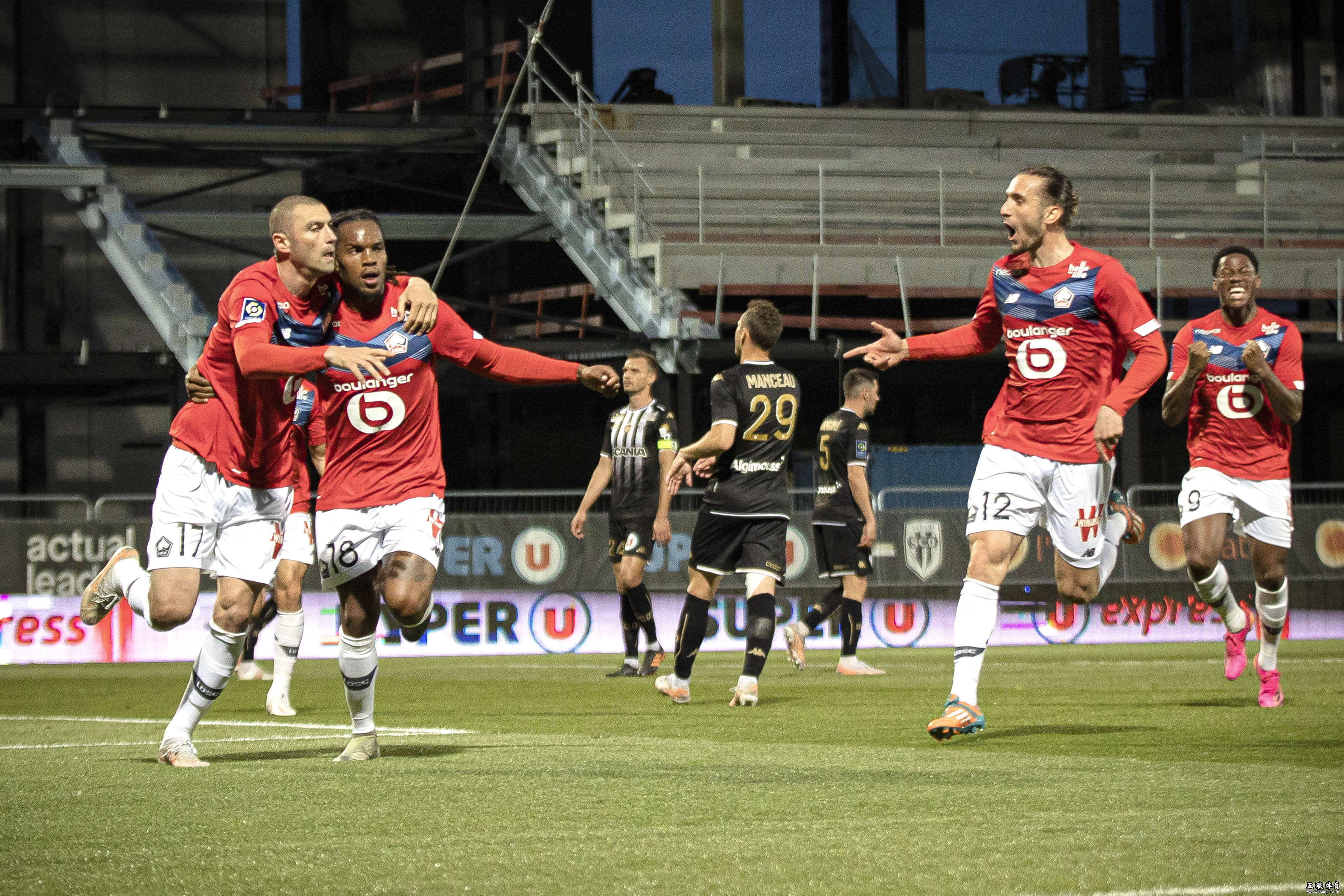 塞尔维亚在对阵匈牙利中获胜