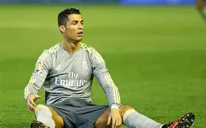 雷加利斯旋风进攻，客场大获全胜