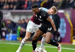 九游游戏-普雷斯顿连续失利，困境难解