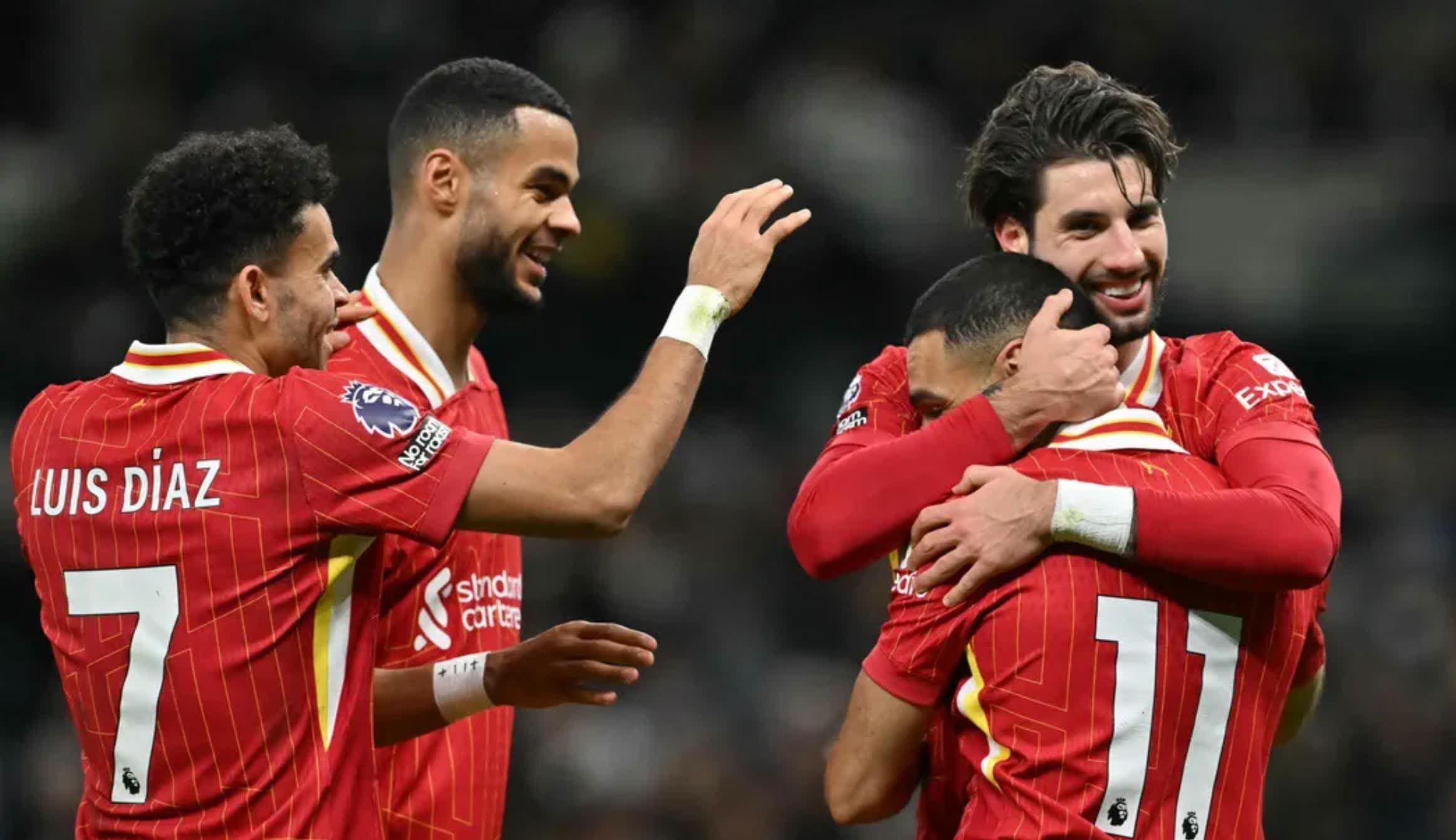 包含利物浦宣布签约多特蒙德中场，德甲球迷欢呼的词条