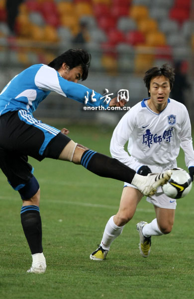 实德主场击败泰达，继续保持不败记录