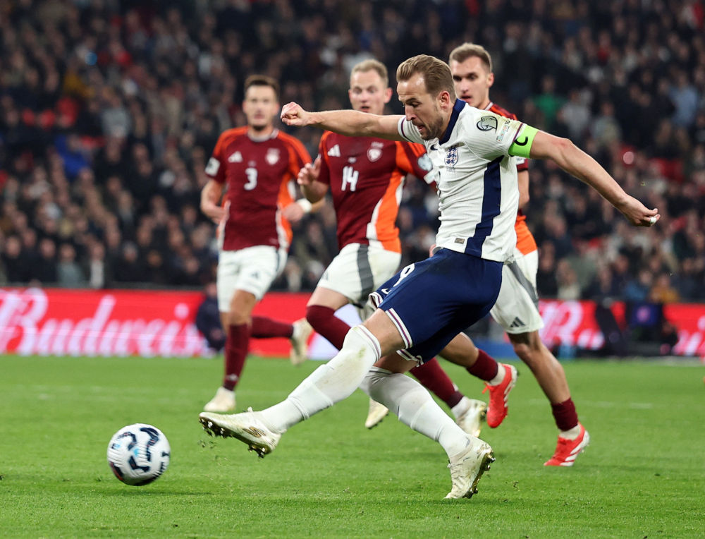 欧洲预选赛：球员实力PK，咄咄逼人