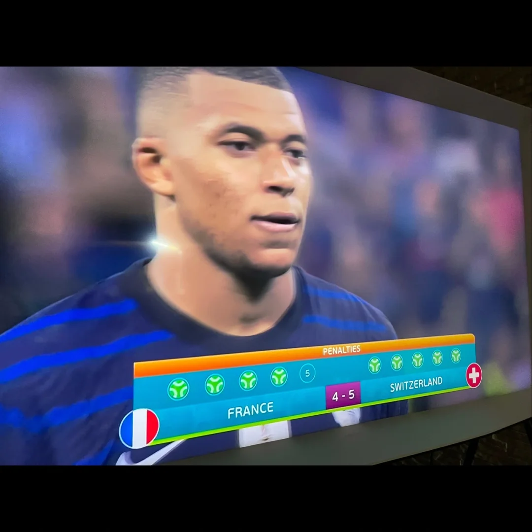 9you娱乐-法国客场逼平瑞士，晋级前景备受质疑