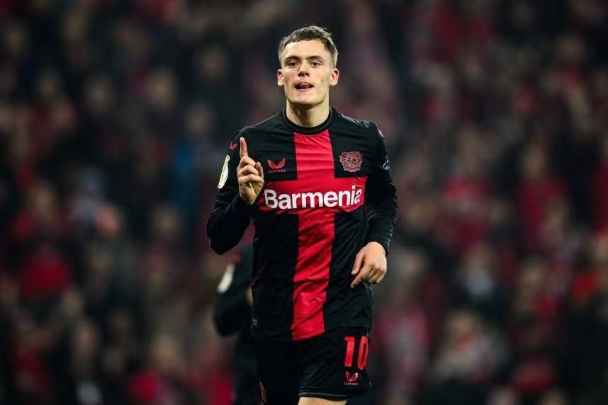 包含云达不莱梅在顶级比赛中击败对手，取得胜利！的词条