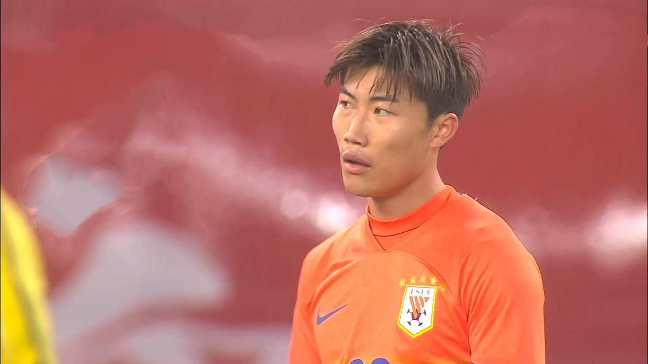 九游体育-冈比亚队球员表现抢眼，进入下一轮比赛