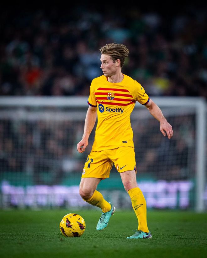 荷兰队国家级后卫因家庭因素可能缺席下场比赛