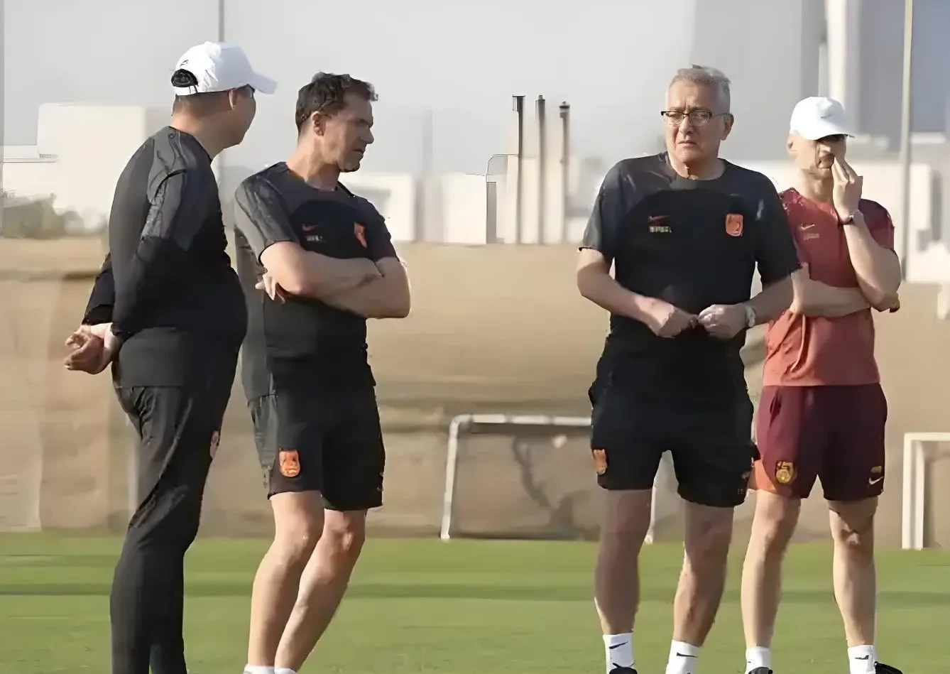 沙特球队将面对中国球队，展现实力