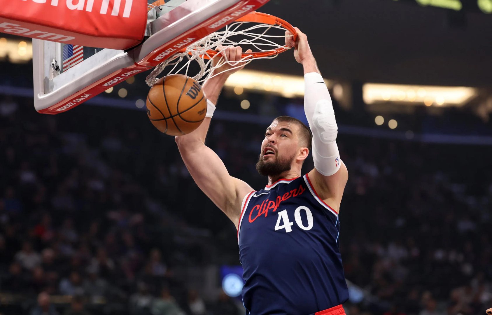 古巴篮球锦标赛季后赛，球队实力激烈对抗的简单介绍