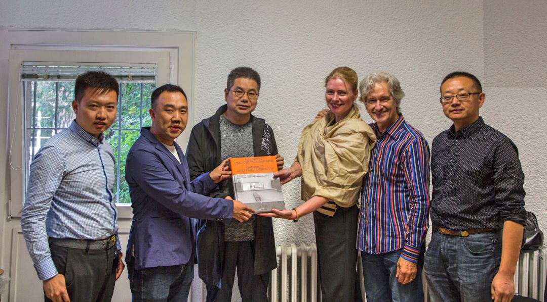 九游体育APP下载-包含达姆斯达特新援抵达莱比锡,期待新挑战的词条