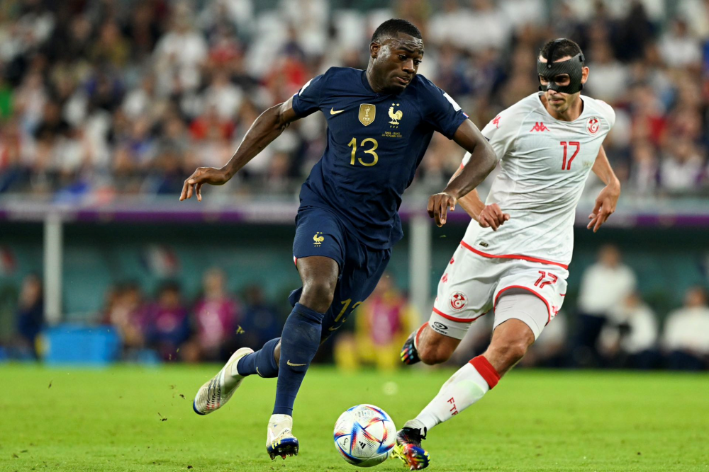 法国遭遇波兰阻击,小组头名岌岌可危 法国遭遇波兰阻击,小组头名岌岌可危