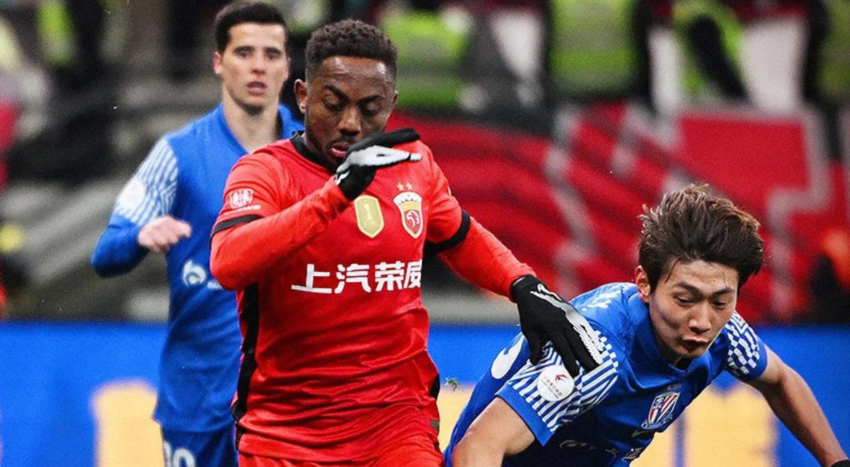 上港客场不敌广州恒大，遇到连败
