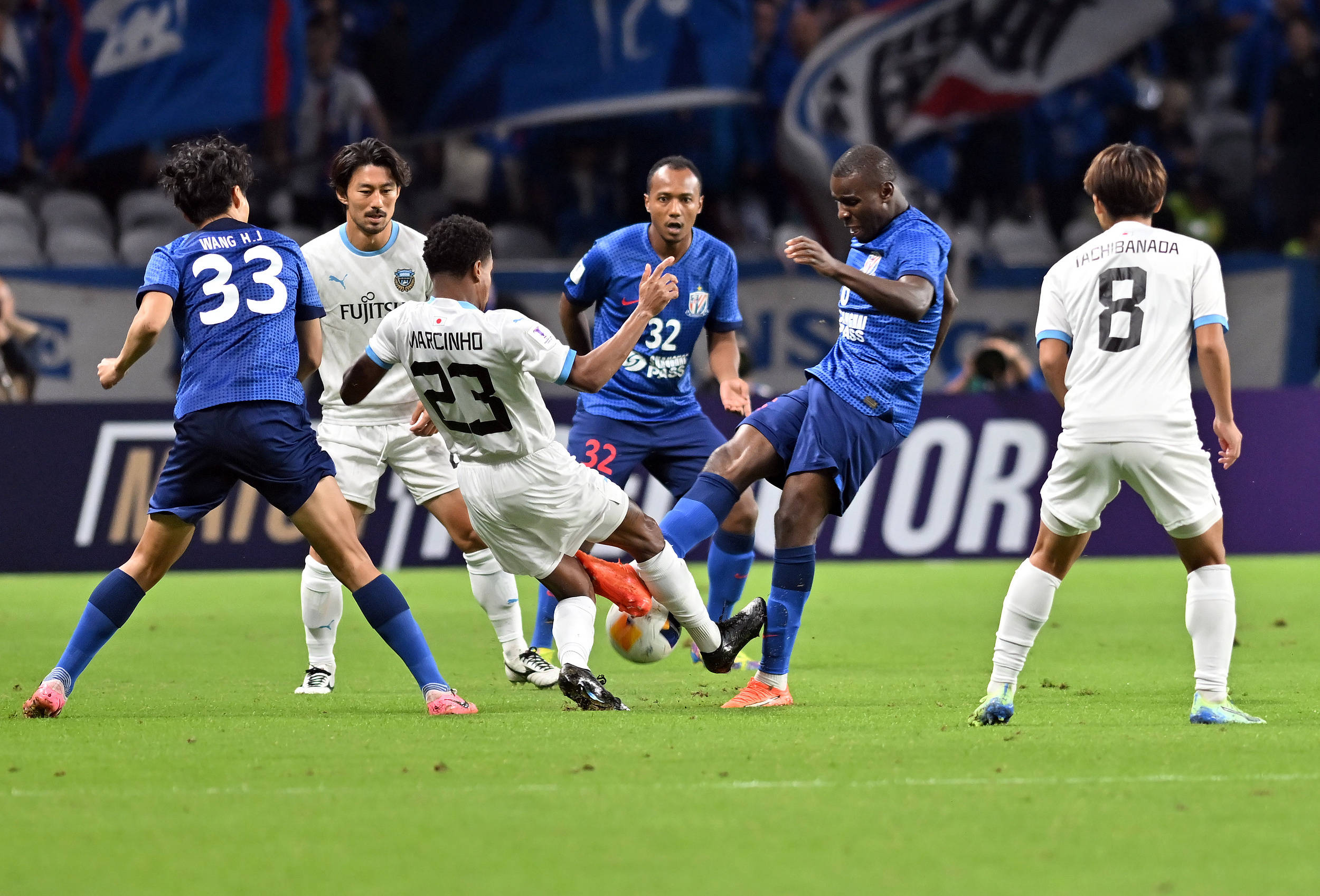 9you娱乐-关于精彩的足球表演让人陶醉其中!的信息