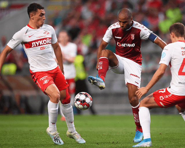 加的斯主场击败对手，赢得宝贵三分