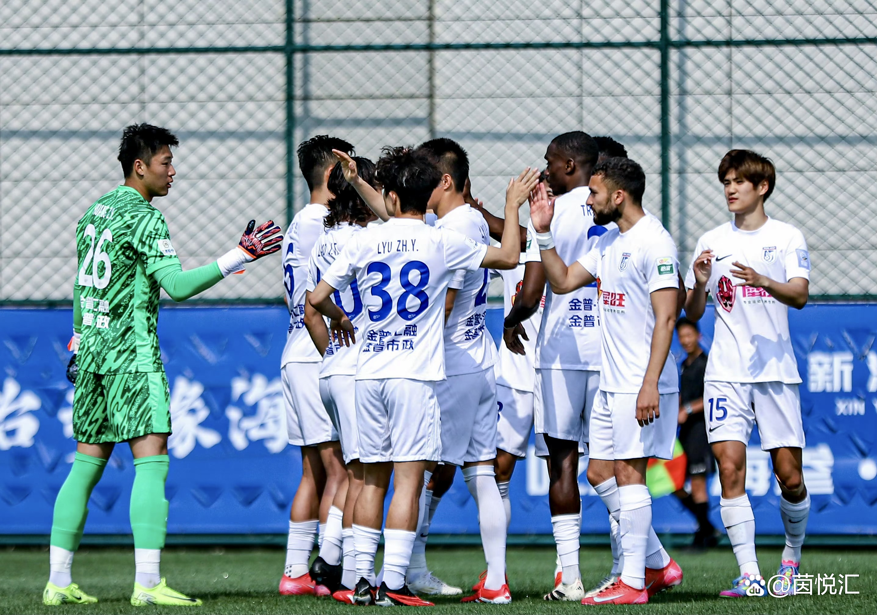 九游体育APP下载-大连实德客场胜出,球队士气高昂