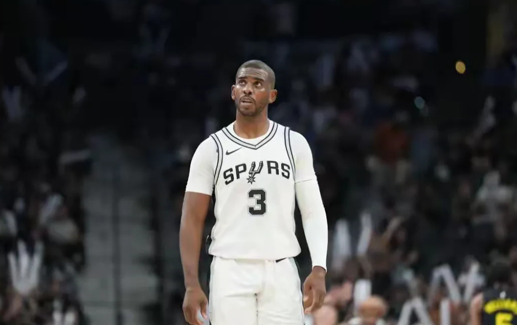 九游娱乐官方网站-火箭队全明星球员保罗伤愈复出