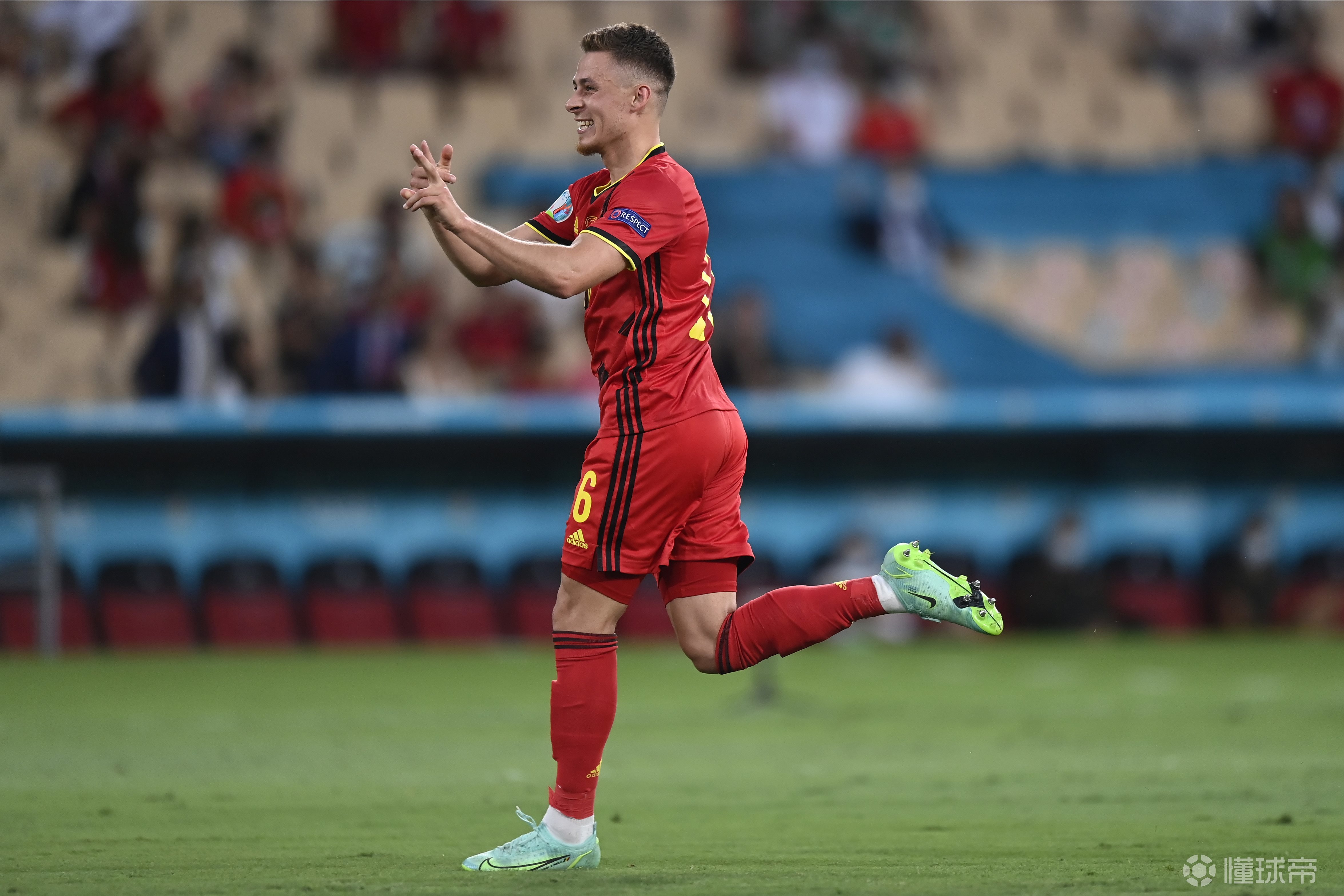 九游娱乐入口-比利时队遭遇浴血奋战,闯入欧洲杯16强