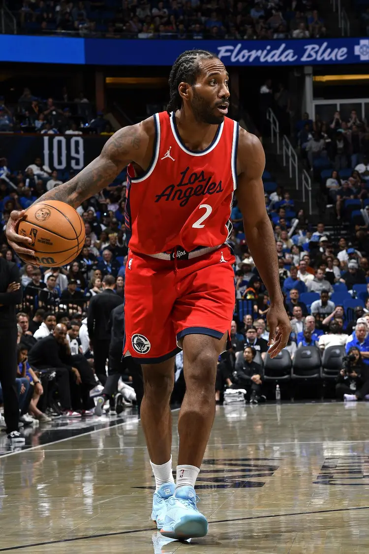 九游娱乐网站-骑士险胜步行者,莱昂纳德状态不佳的简单介绍