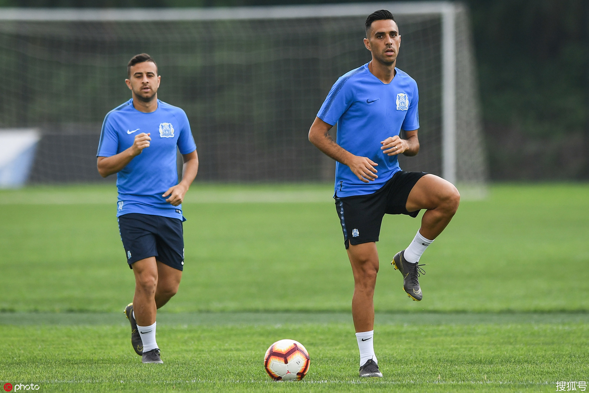 九游VIP-广州富力备战虎视眈眈，冲刺豪取胜利