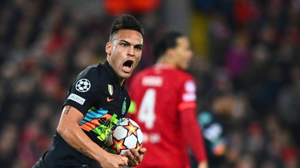 恩普利战胜佛罗伦萨，继续稳健发展