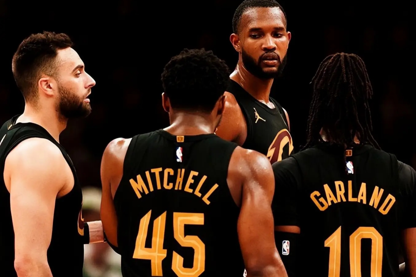 九游娱乐入口-骑士队员连战连胜,势不可挡夺取胜利