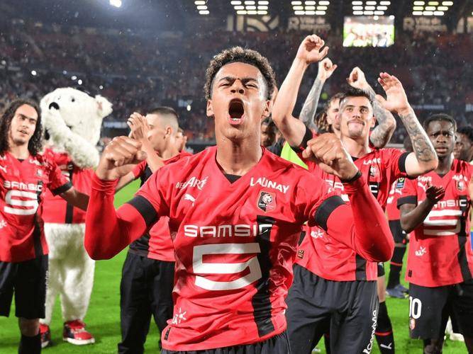 雷恩队在比赛中表现出强大的实力