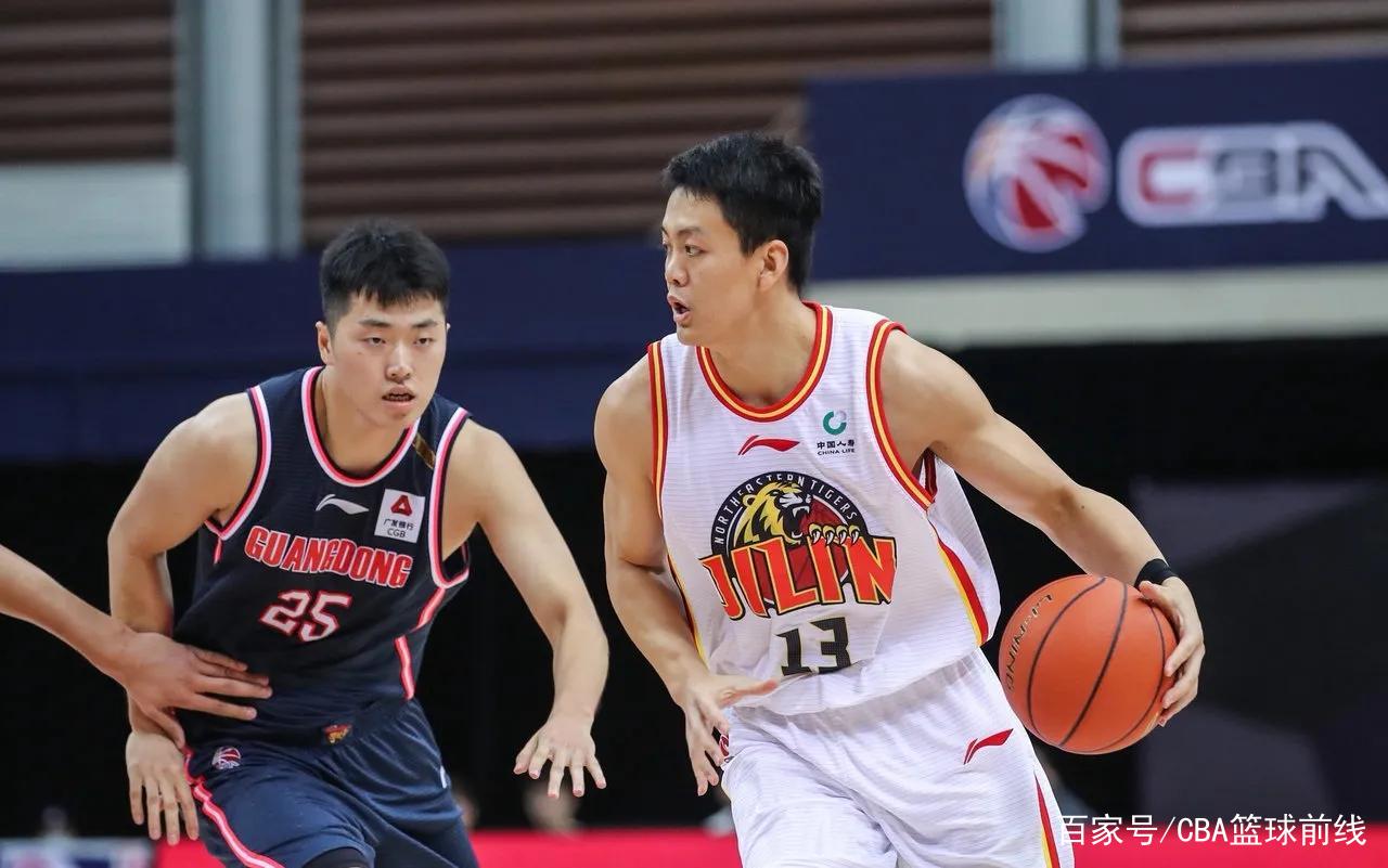 吉林队翻盘尼克斯,赵继伟刷新纪录 吉林队翻盘尼克斯,赵继伟刷新纪录