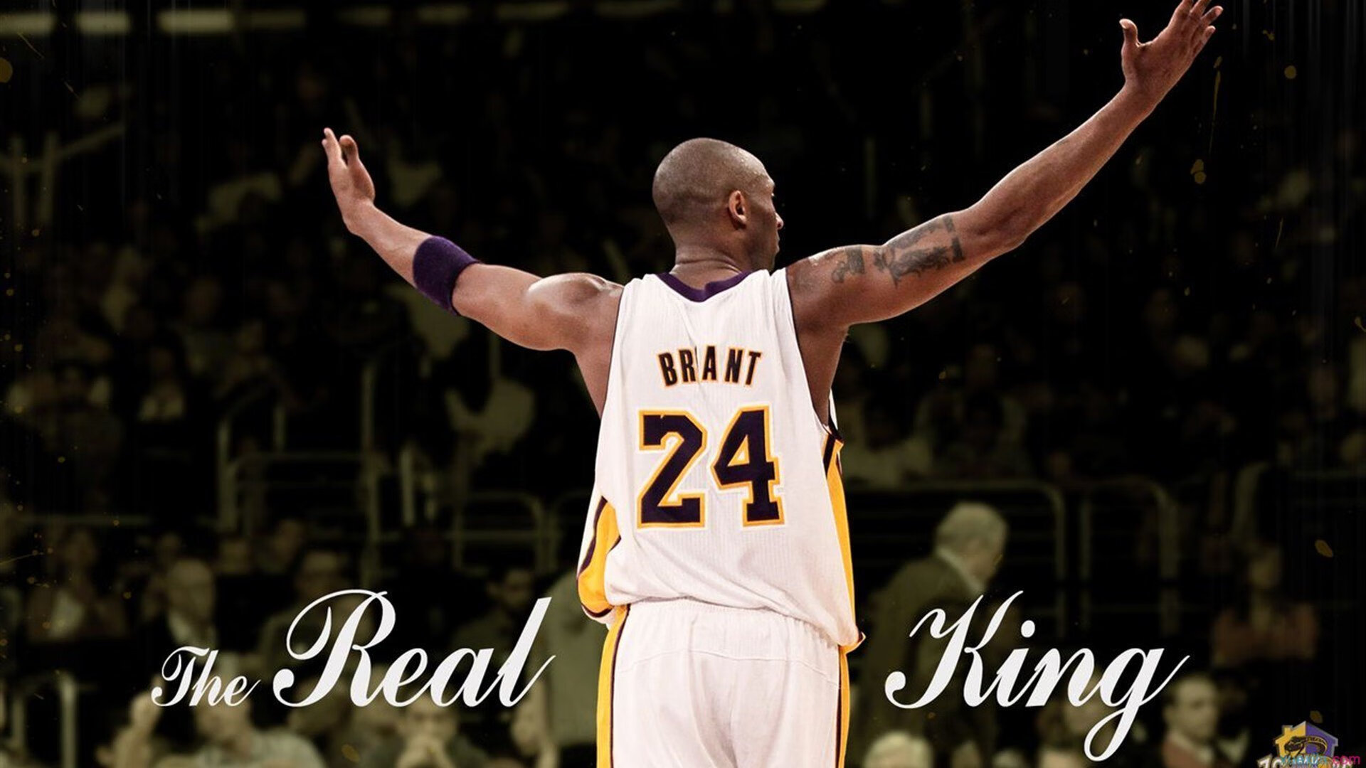 冰火狂飙，当足球铁蹄踏上F1街道，我们究竟在为什么胜利狂欢？